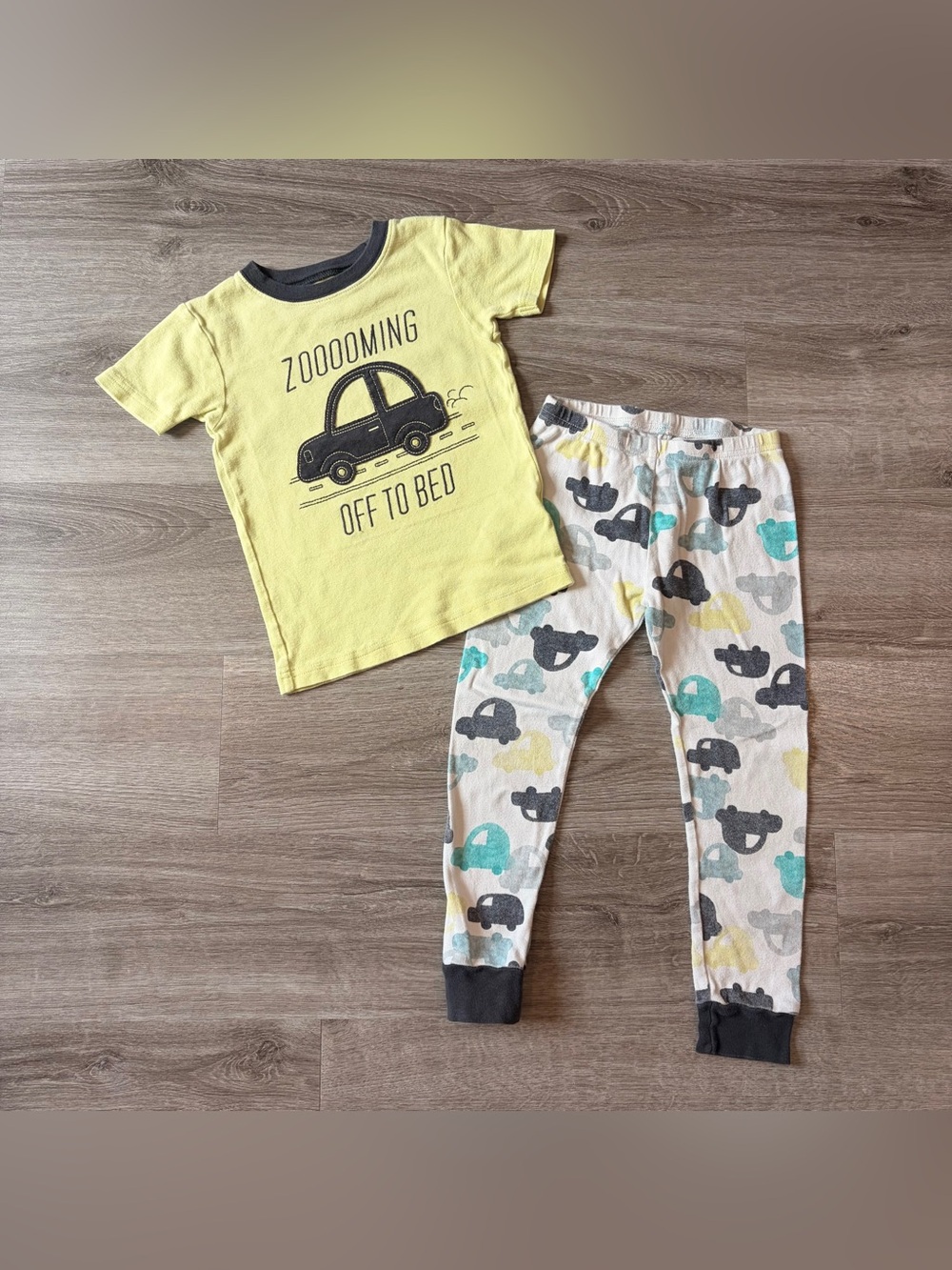 Carter's toddler boys pajama set
